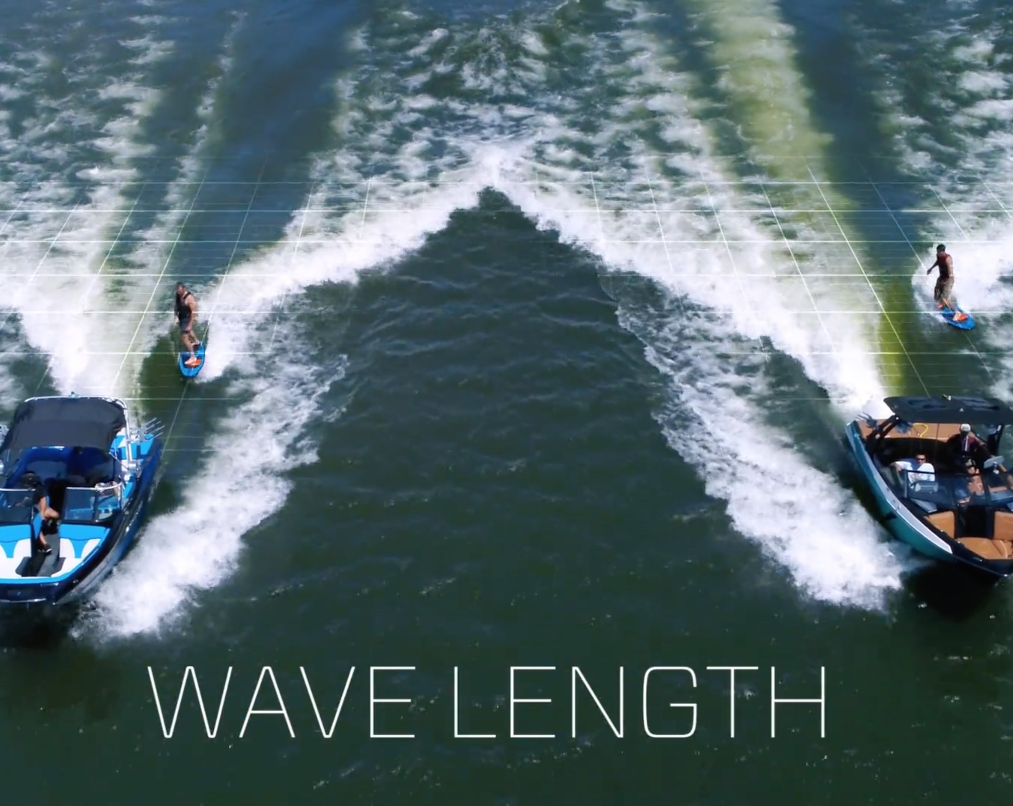 Поиск идеального катера для вейксерфинга размером 22 фута!