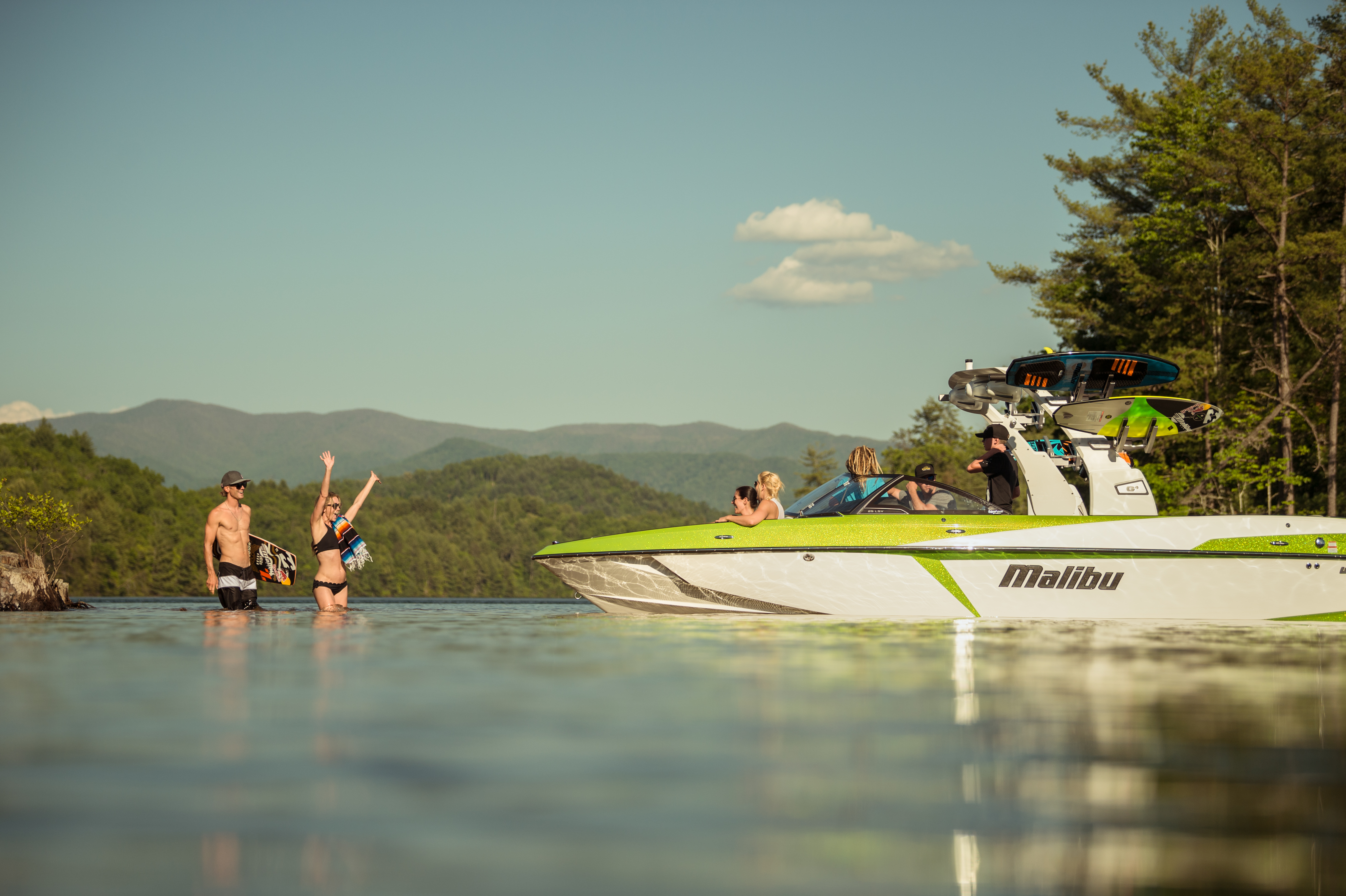 Malibu Boats Wakesetter 25 LSV - самый большой и современный!