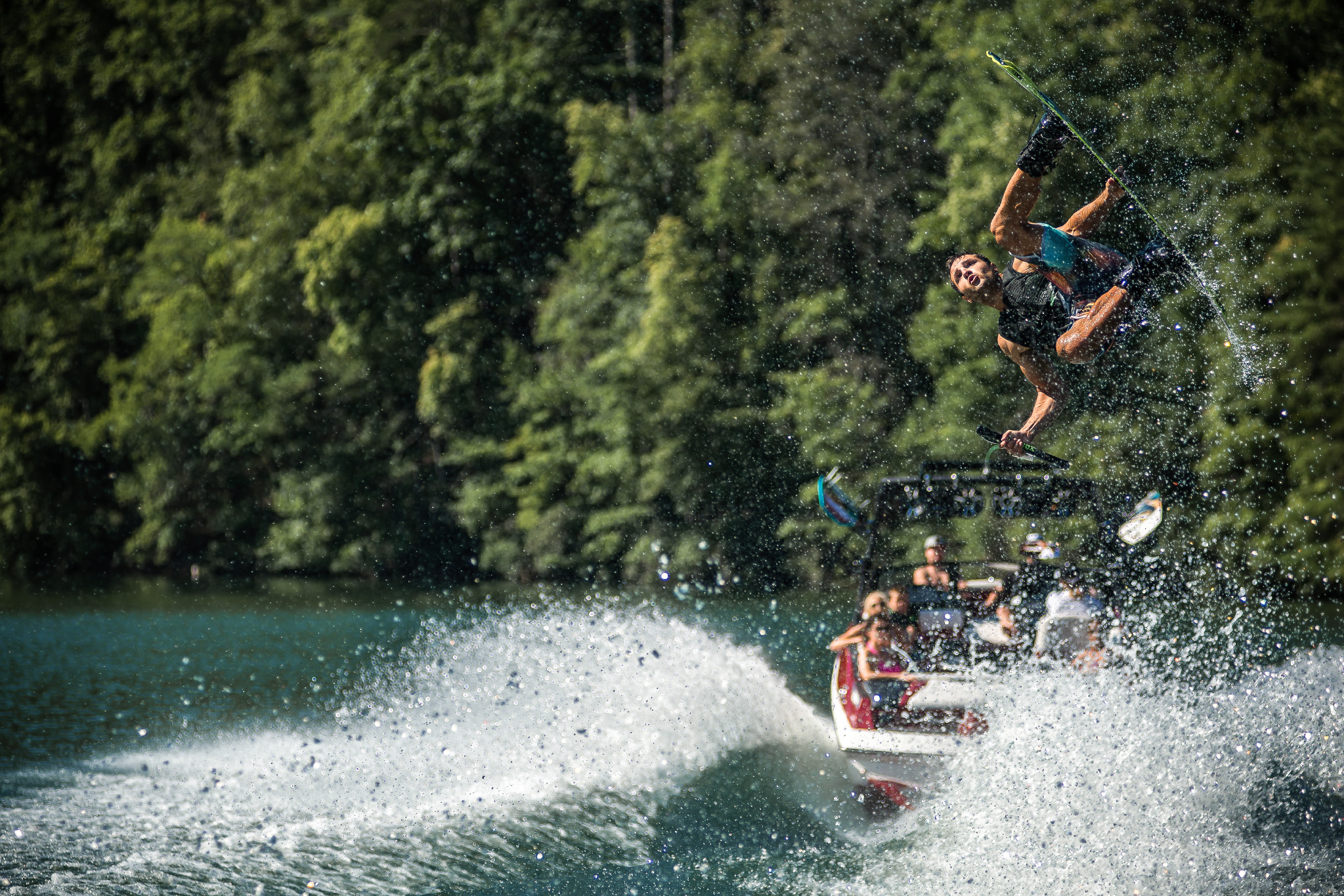 В стремлении к надёжности и долговечности